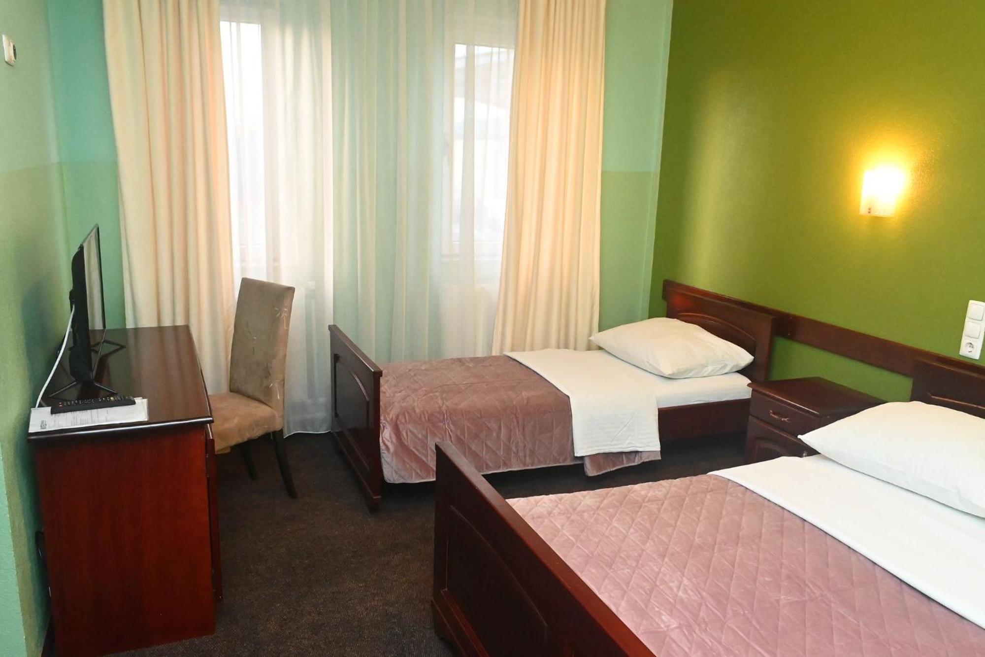 Motel Atlantis 普里耶多尔 外观 照片