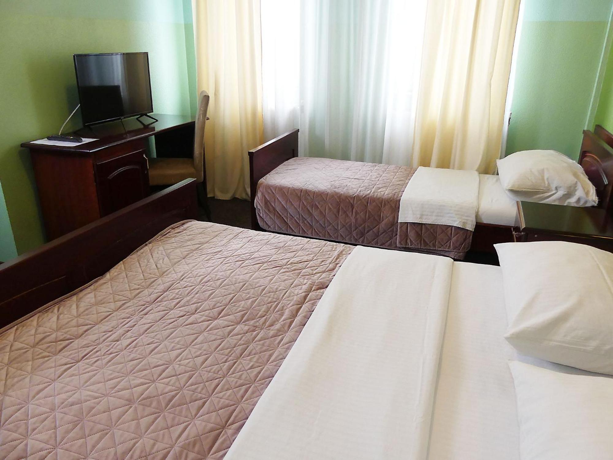 Motel Atlantis 普里耶多尔 外观 照片